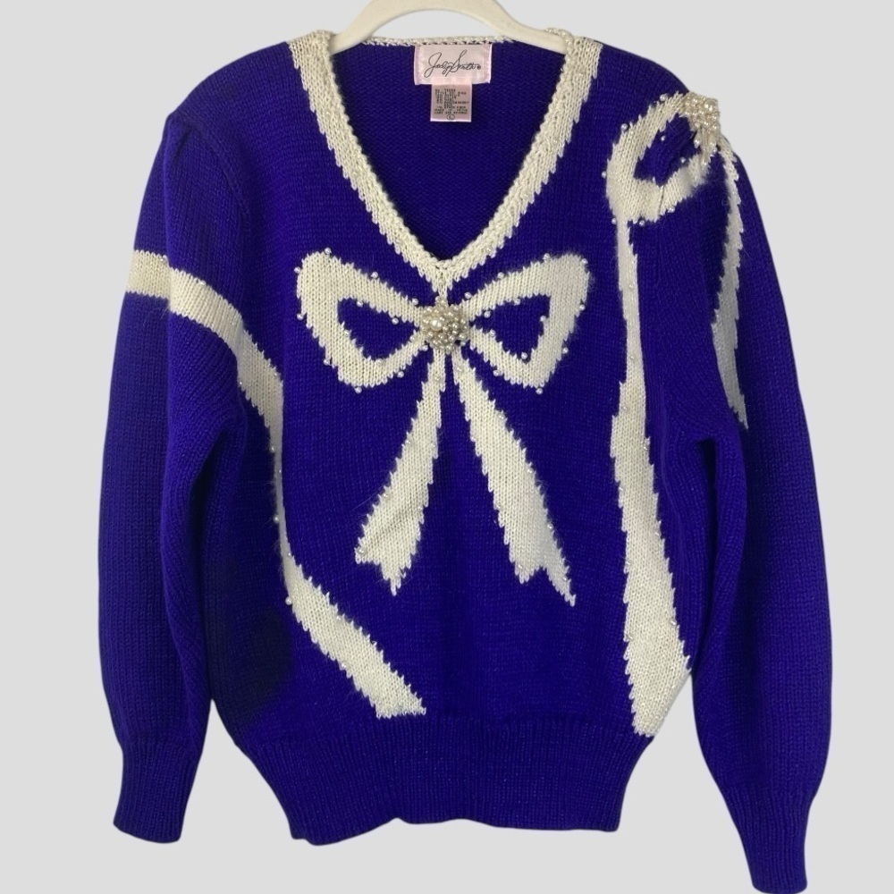Jacklyn Smith Women’s Very ‘Ugly’ Christmas Sweater With Perls & Brooches  Sz. L